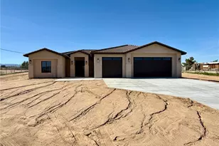 10466 10th Ave, Hesperia, CA 92345 - Photo 1