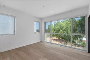 957 Figueroa Terrace, Los Angeles, CA 90012 - Photo 12