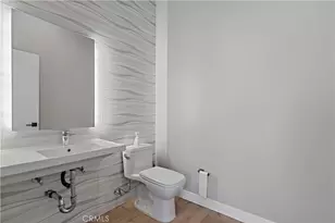 957 Figueroa Terrace, Los Angeles, CA 90012 - Photo 4