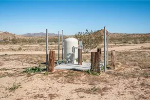 5827 Old Woman Springs, Johnson Valley, CA 92285 - Photo 30