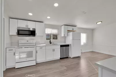 74993 Serrano Dr, 29 Palms MCB, CA 92277 - Photo 10
