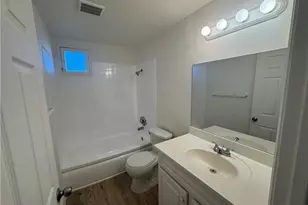 7359 Louise Ave, Van Nuys, CA 91406 - Photo 14