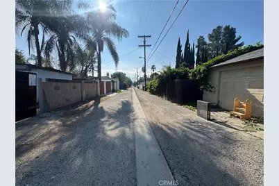 7359 Louise Avenue, Van Nuys, CA 91406 - Photo 24