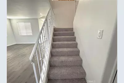 8240 Chamberlain Lane, Reseda, CA 91335 - Photo 12