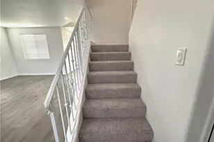 8240 Chamberlain Ln, Reseda, CA 91335 - Photo 12