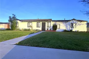 547 S Yorba St, Orange, CA 92869 - Photo 1