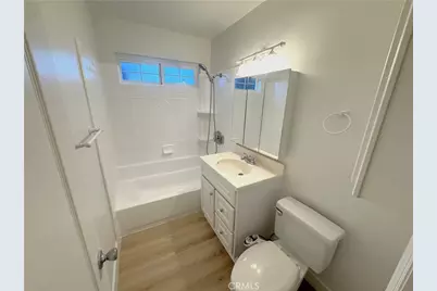 547 S Yorba Street, Orange, CA 92869 - Photo 14