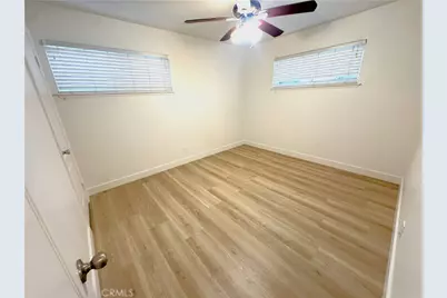 547 S Yorba Street, Orange, CA 92869 - Photo 16