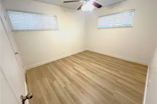 547 S Yorba St, Orange, CA 92869 - Photo 16