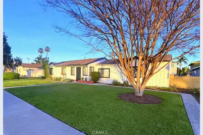 547 S Yorba Street, Orange, CA 92869 - Photo 2