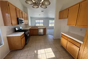 2070 Dayflower Ct, Perris, CA 92571 - Photo 14