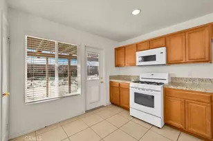 5154 Split Rock Ave, 29 Palms MCB, CA 92277 - Photo 14