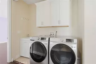 7608 Ani Wy, North Hollywood, CA 91605 - Photo 22