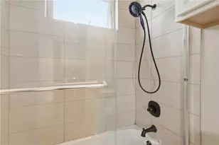 7608 Ani Wy, North Hollywood, CA 91605 - Photo 24