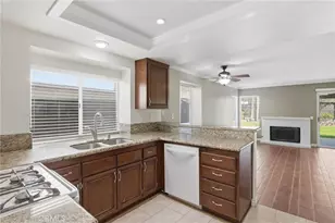 9586 Shadow Springs Dr, Moreno Valley, CA 92557 - Photo 16