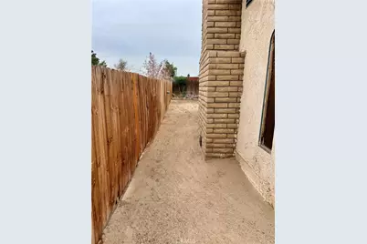 305 Beverly Avenue, Barstow, CA 92311 - Photo 20