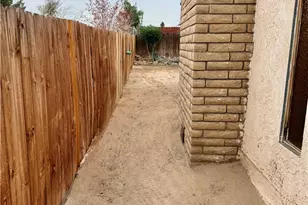 305 Beverly Ave, Barstow, CA 92311 - Photo 20