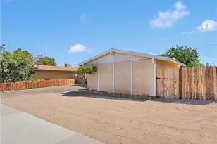 305 Beverly Ave, Barstow, CA 92311 - Photo 2