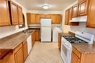 305 Beverly Ave, Barstow, CA 92311 - Photo 6