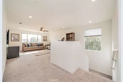 32813 Oakland, Winchester, CA 92596 - Photo 20