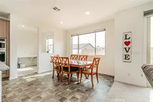 32813 Oakland, Winchester, CA 92596 - Photo 14