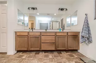 32813 Oakland, Winchester, CA 92596 - Photo 26