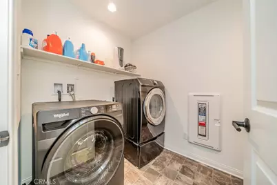 32813 Oakland, Winchester, CA 92596 - Photo 32