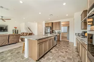 32813 Oakland, Winchester, CA 92596 - Photo 10