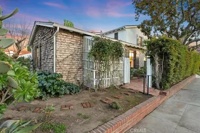 472 W 10th Street, Claremont, CA 91711 - Photo 6