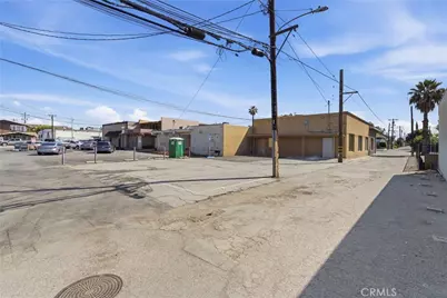 215 S Citrus Avenue, Covina, CA 91723 - Photo 30