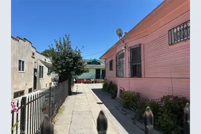 4618 Wall, Los Angeles, CA 90011 - Photo 4