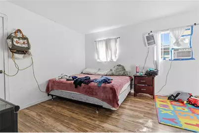 6530 Denver, Los Angeles, CA 90044 - Photo 48