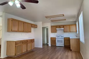 14813 Carter, Victorville, CA 92394 - Photo 6