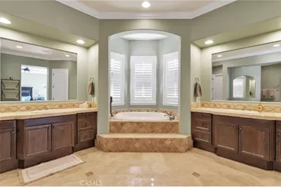 11885 Lamplighter, Oak Hills, CA 92344 - Photo 22