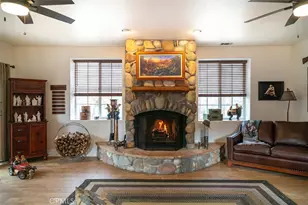 33303 Lakeview Dr, Arrowbear, CA 92382 - Photo 58