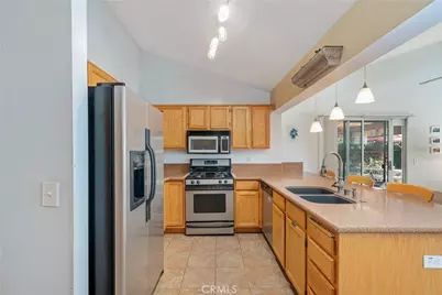 13509 Country Glen Court, Yucaipa, CA 92399 - Photo 10