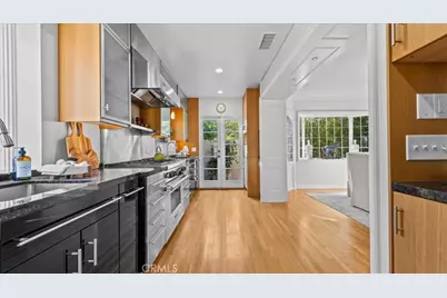 460 University Circle, Claremont, CA 91711 - Photo 30