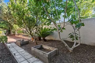 460 University Cir, Claremont, CA 91711 - Photo 38