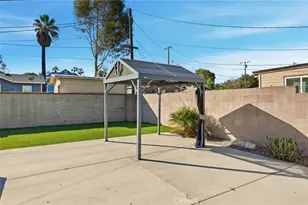 808 E Grand Blvd, Corona, CA 92879 - Photo 30