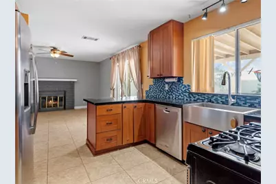 2425 Hyatt, San Bernardino, CA 92407 - Photo 8