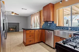 2425 Hyatt, San Bernardino, CA 92407 - Photo 8