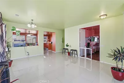 15817 Desert Pass, Adelanto, CA 92301 - Photo 6