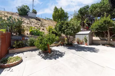 2717 Chadwick, Los Angeles, CA 90032 - Photo 28