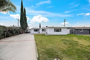 218 W Gragmont, Covina, CA 91722 - Photo 28