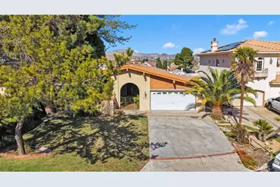 17800 Cresta Blanca Drive, Victorville, CA 92395 - Photo 46