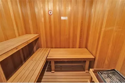 17800 Cresta Blanca Drive, Victorville, CA 92395 - Photo 32