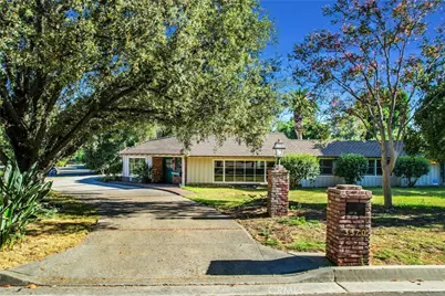 3570 Lombardy Road, Pasadena, CA 91107 - Photo 2