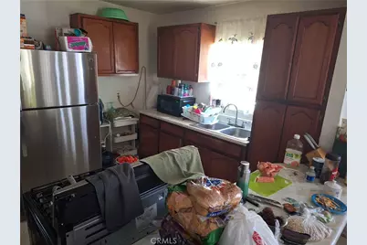 1031 S Ditman, Los Angeles, CA 90023 - Photo 12