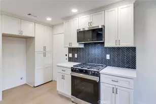 27811 Hazel, Mission Viejo, CA 92691 - Photo 12