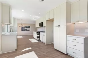 8867 Mandarin, Rancho Cucamonga, CA 91701 - Photo 10